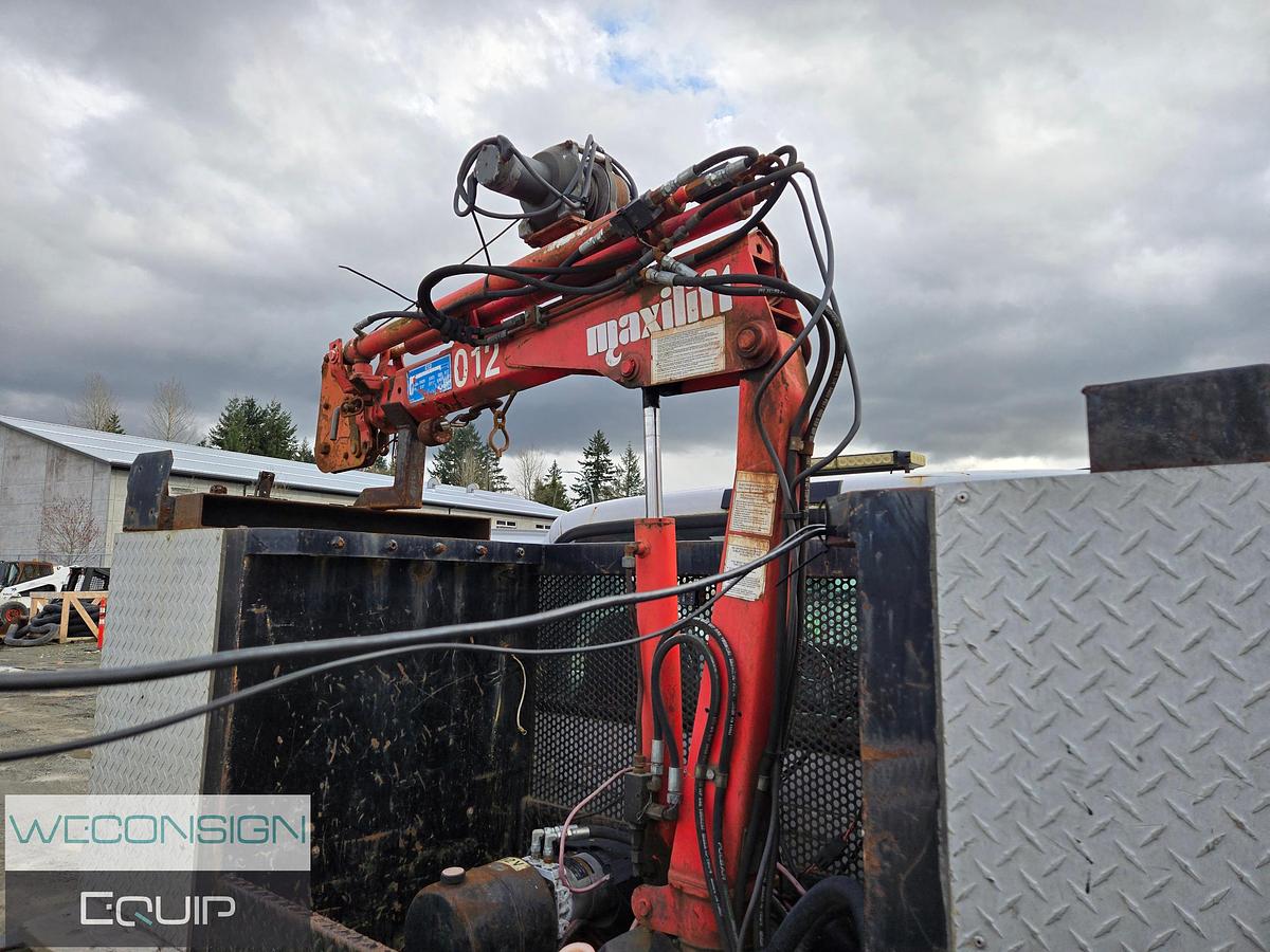 Used 2006 Ford F450 XL Flat Deck Knuckle Boom Truck
