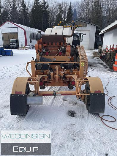Used 2002 Nissan 2500 – Pavement Marking Vocational Truck