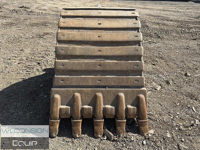 Used 2020 CAT 330 Next Gen Hydraulic Excavator