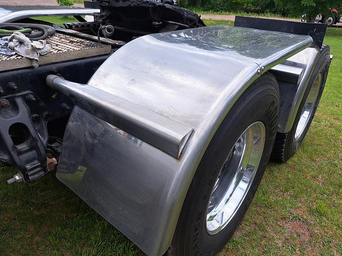 Used 2020 Peterbilt 389 With SUPER 40s HWY Truck Tractor (01665)