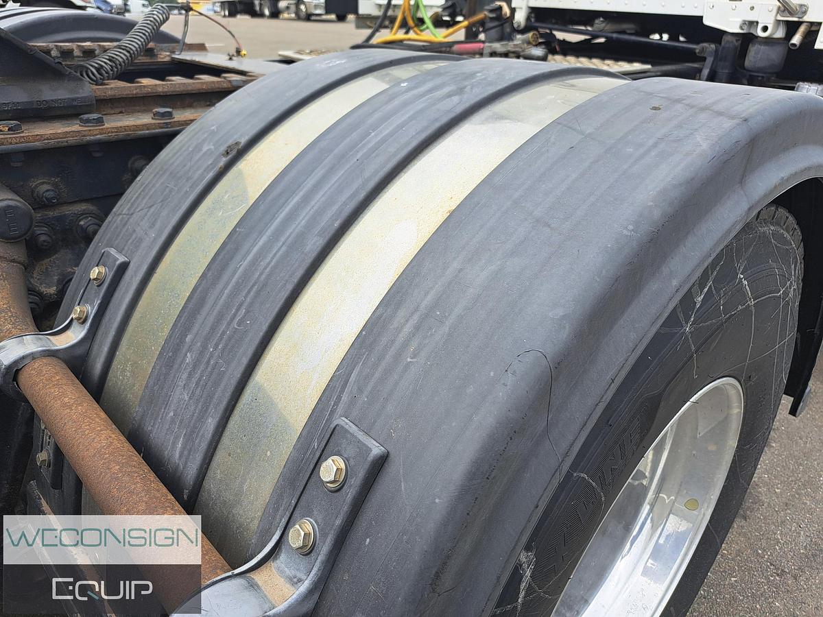 Used 2020 Kenworth T880 With PTO