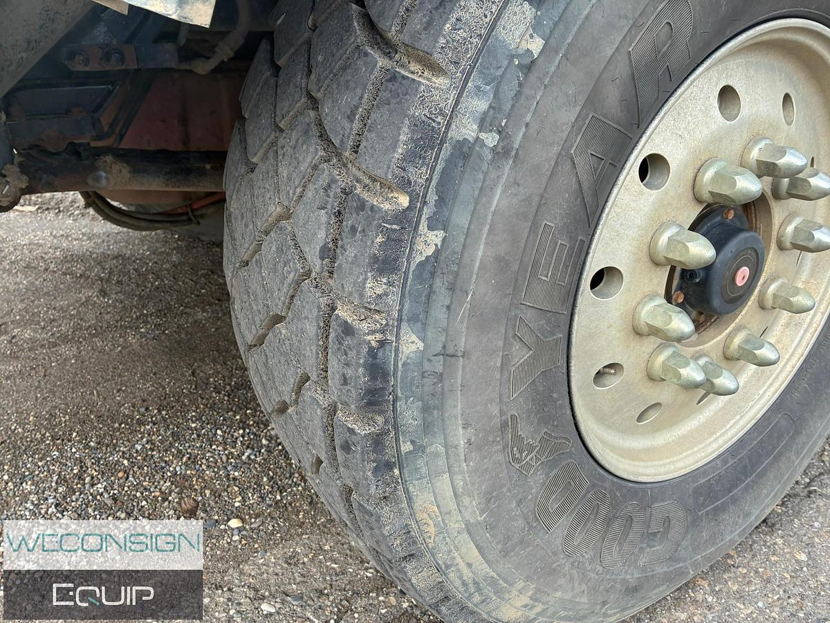 Used 2016 Kenworth T800 Tri Axle Hydrovac