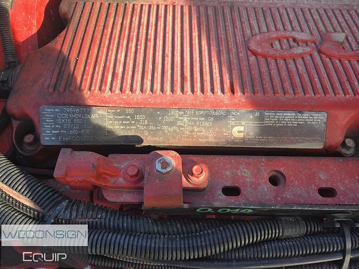 Used 2013 Peterbilt 367 Sleeper Winch Truck