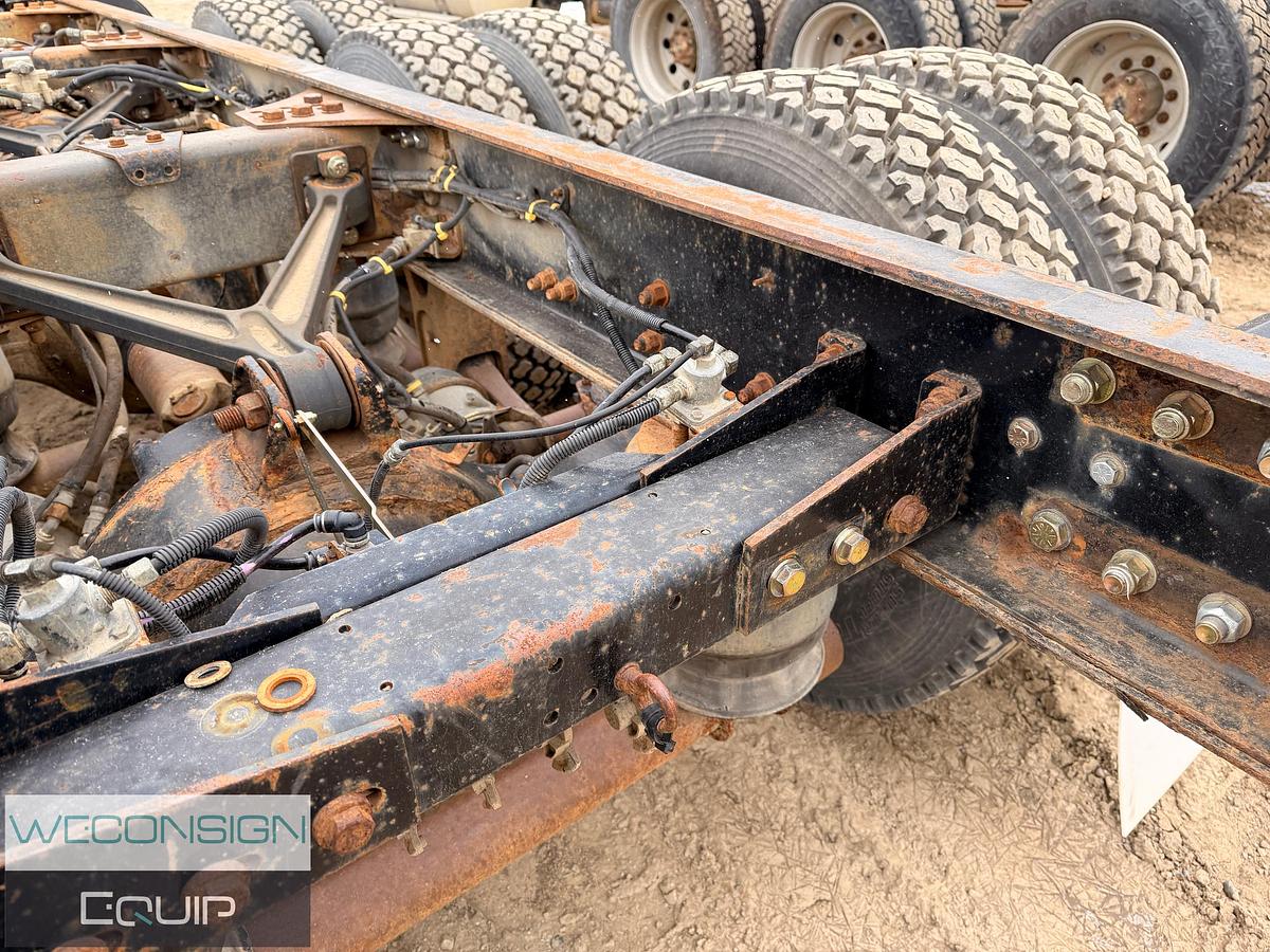 Used 2018 Kenworth T880