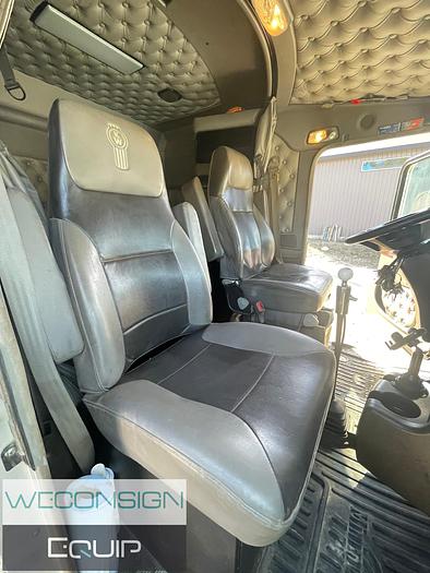 Used 2020 Kenworth T800 Heavy Haul Truck Tractor