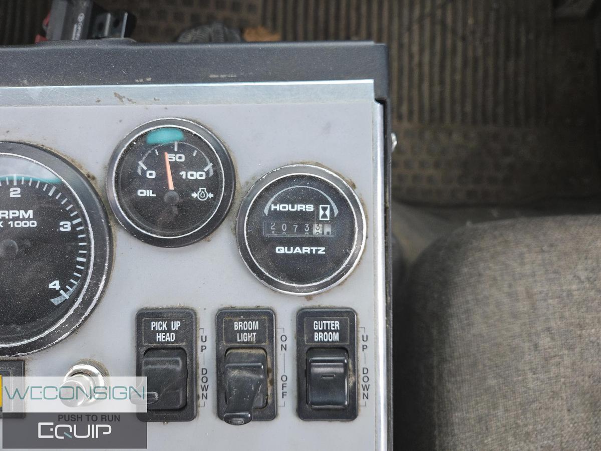 Used 2012 Isuzu NQR Single Axle Sweeper Truck