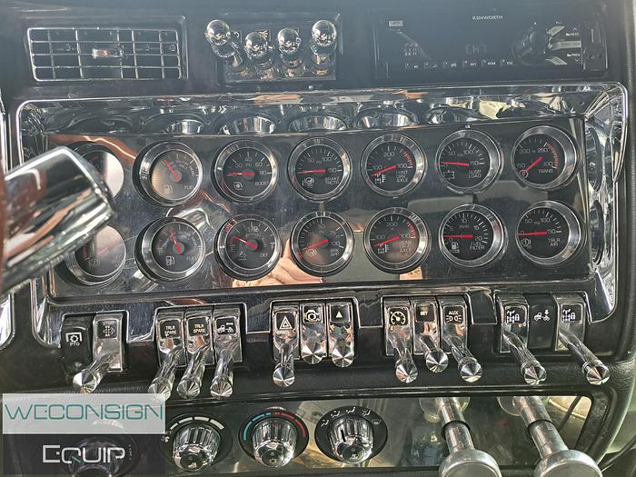 Used 2017 Kenworth W900L