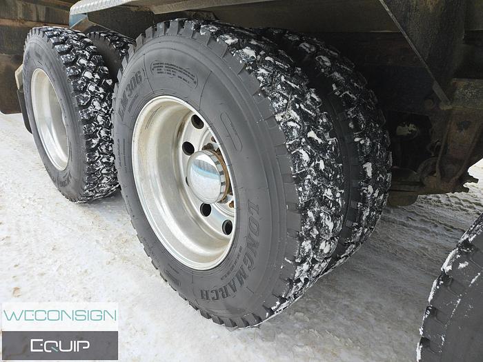 Used 2015 Western Star Tri-Drive Custom Vac Semi Vac