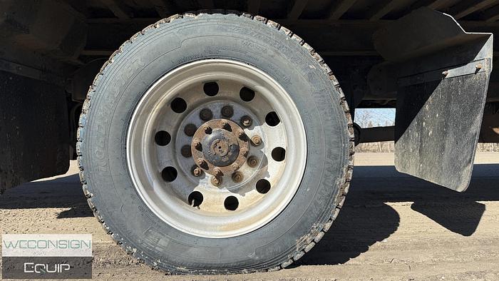 Used 2014 Freightliner M2 Tow Truck