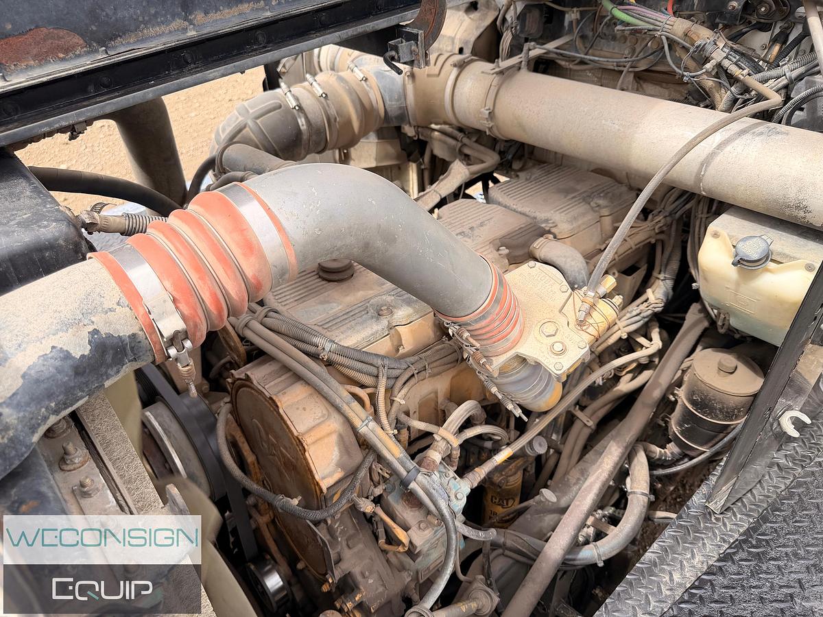 Used 2006 Kenworth C500B Bed Truck