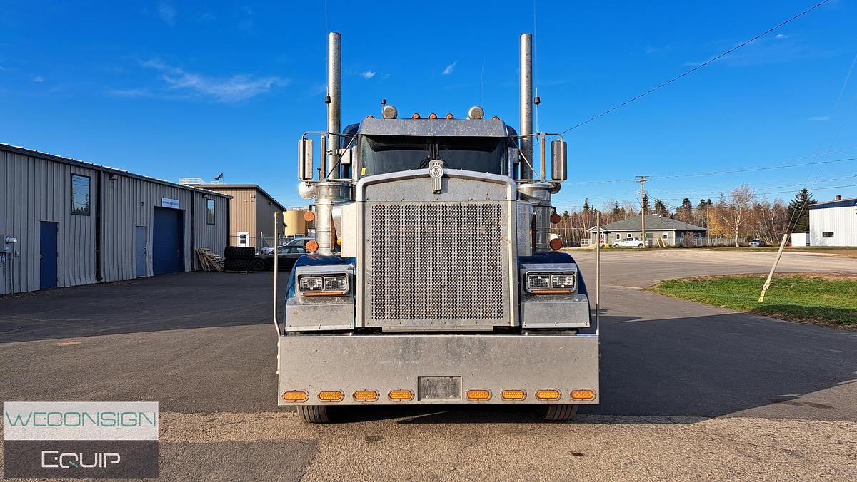 Used 2001 Kenworth W900B