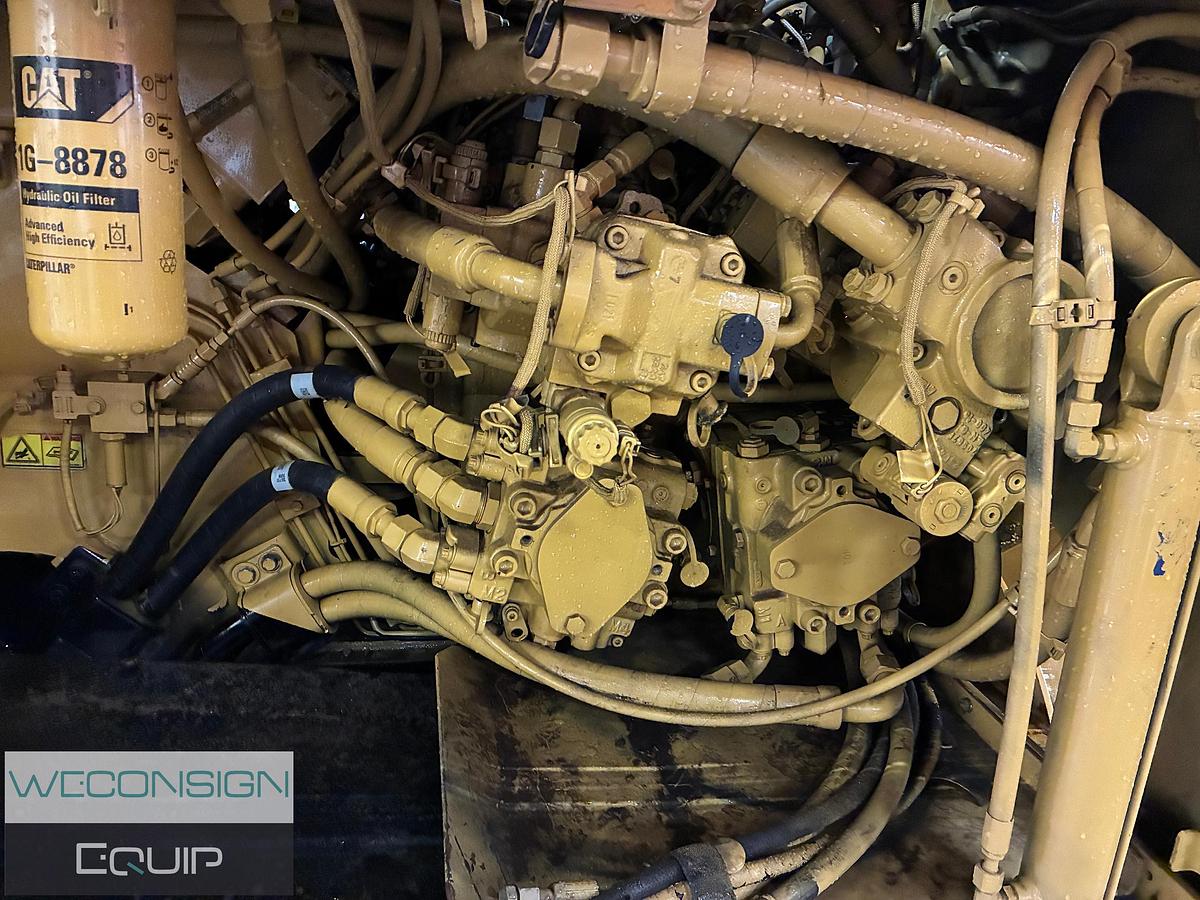 Used 2015 CAT AP 1055F Paver