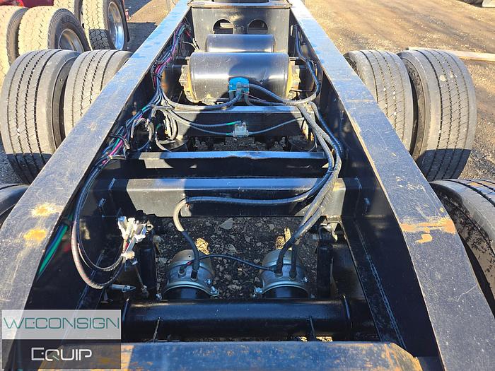 Used 2000 K-Line Tandem Axle Jeep