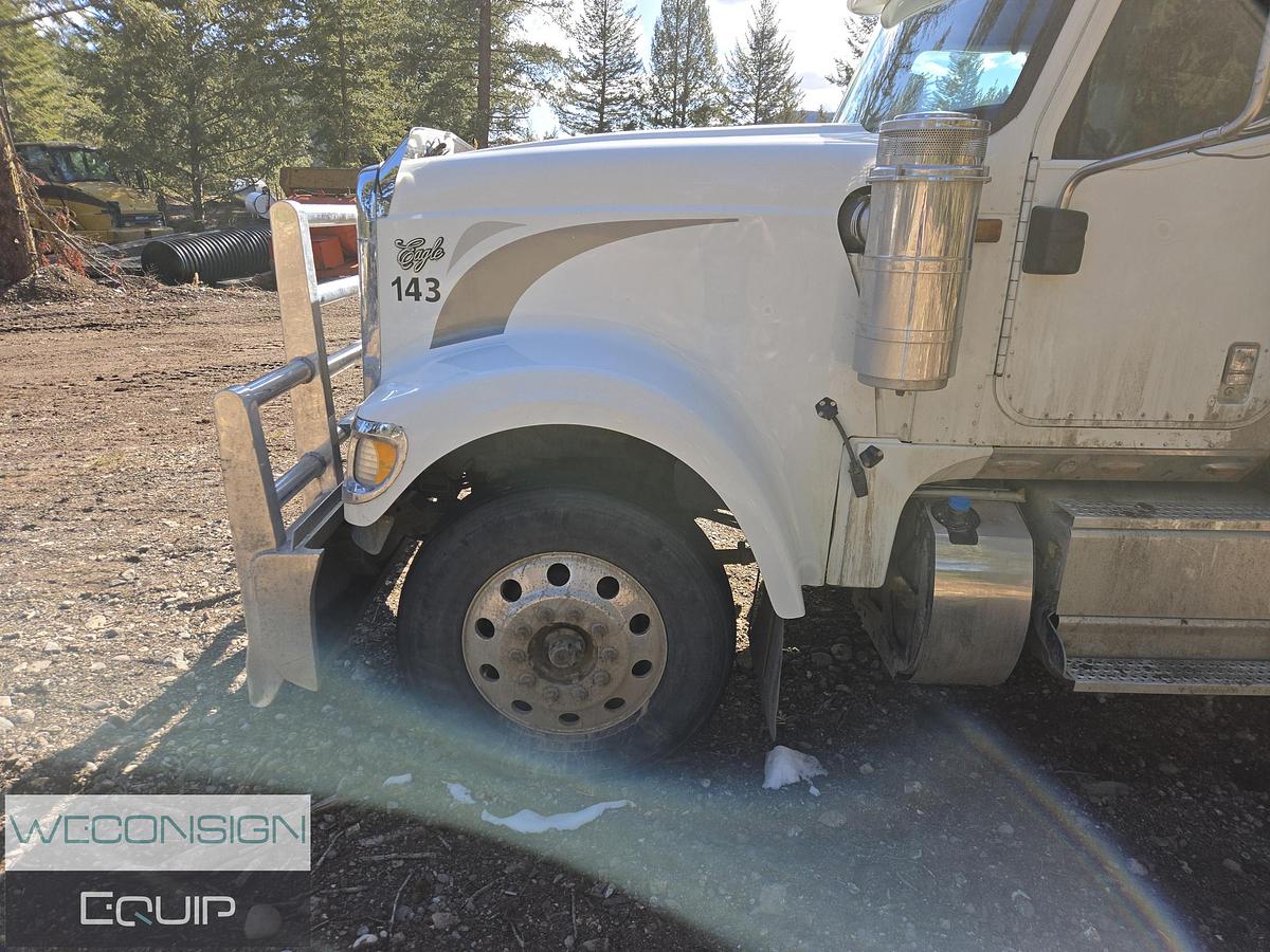 Used 2016 International 9900I SFA TA Tractor