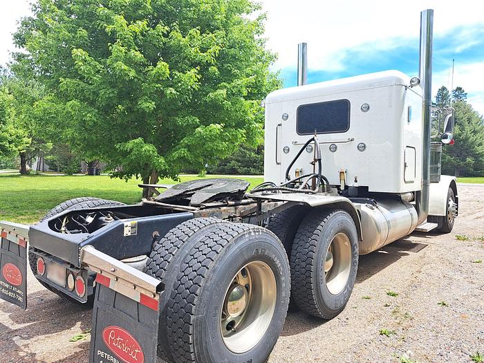 Used 2022 Peterbilt 389 With SUPER 40s HWY Truck Tractor