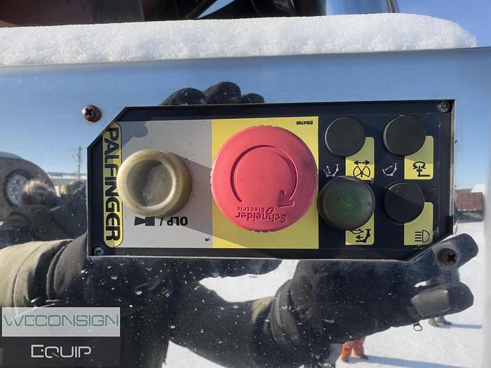 Used 2004 Kenworth T800 36Ton Knuckle Picker