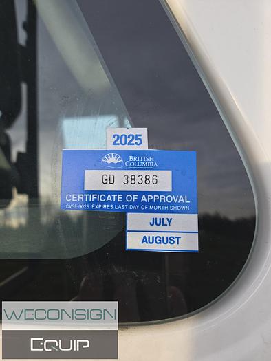 Used 2016 International 7400SBA Sander/ Dump Truck