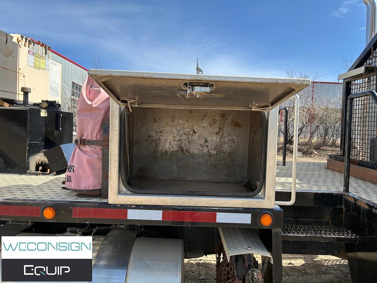 Used 2015 Kenworth T880 Boom/Crane Truck