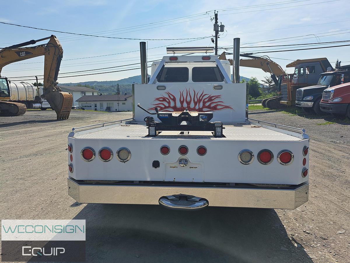 Used 1997 Freightliner Versatile Toy Hauler