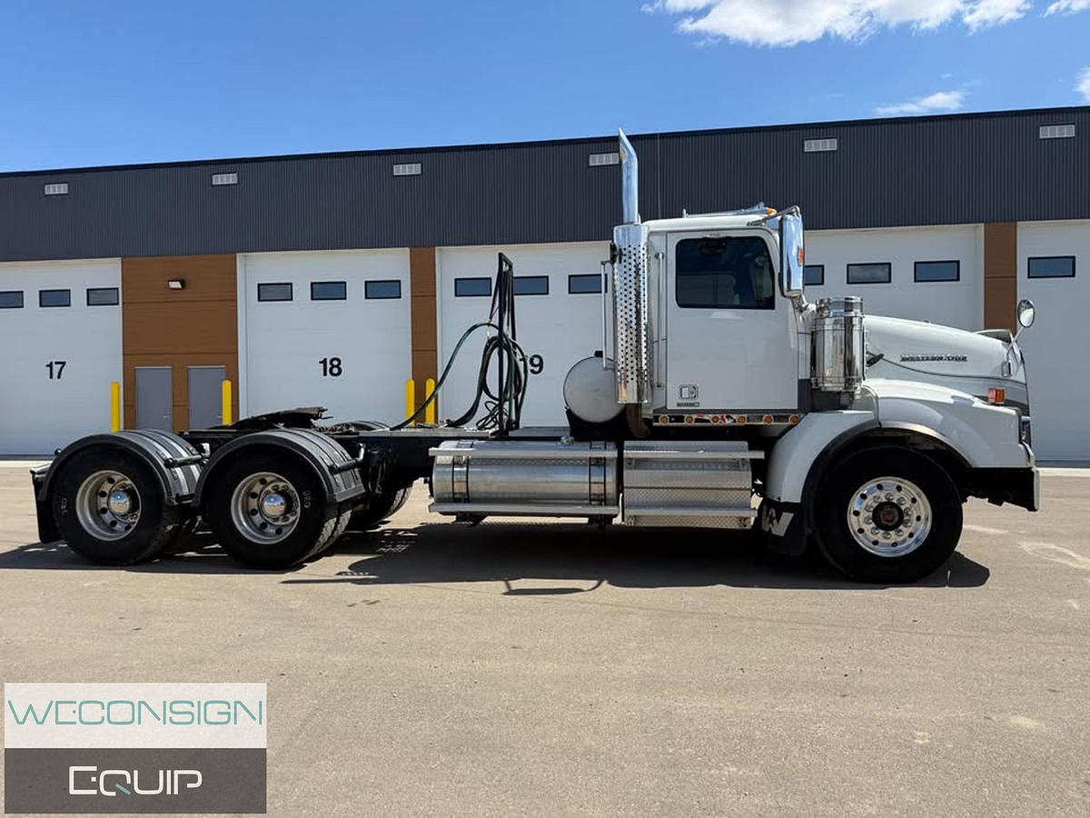 Used 2012 Western Star 4900SB Dump Truck