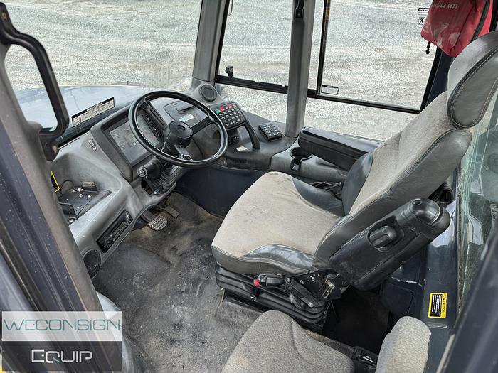 Used 2012 John Deere  300D
