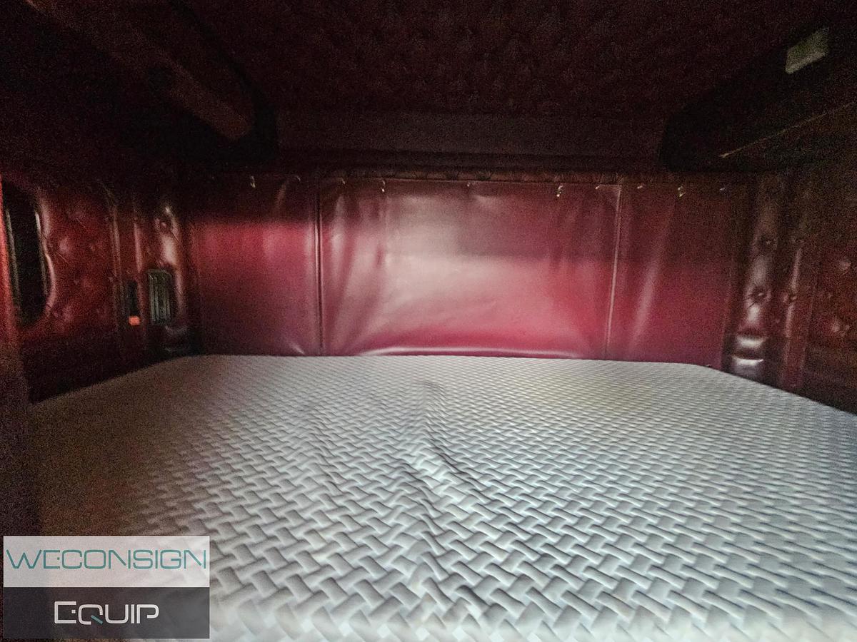 Used 2005 Kenworth C500 Winch Truck