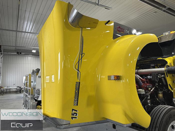 Used 2019 Kenworth W900L Sleeper Tandem Yellow