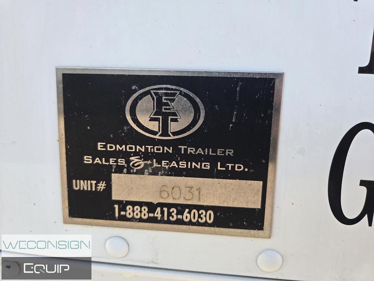 Used 2005 Peterbilt Sleeper Wet Kit Truck