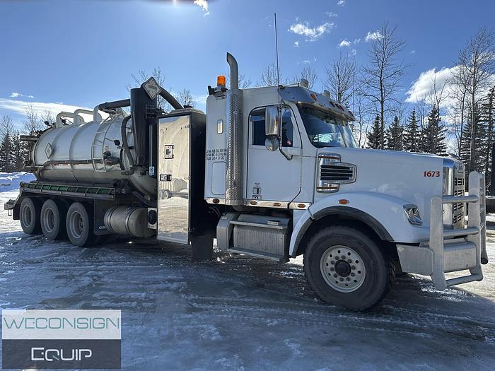 Used 2014 Freightliner Coronado 122SD - #02034