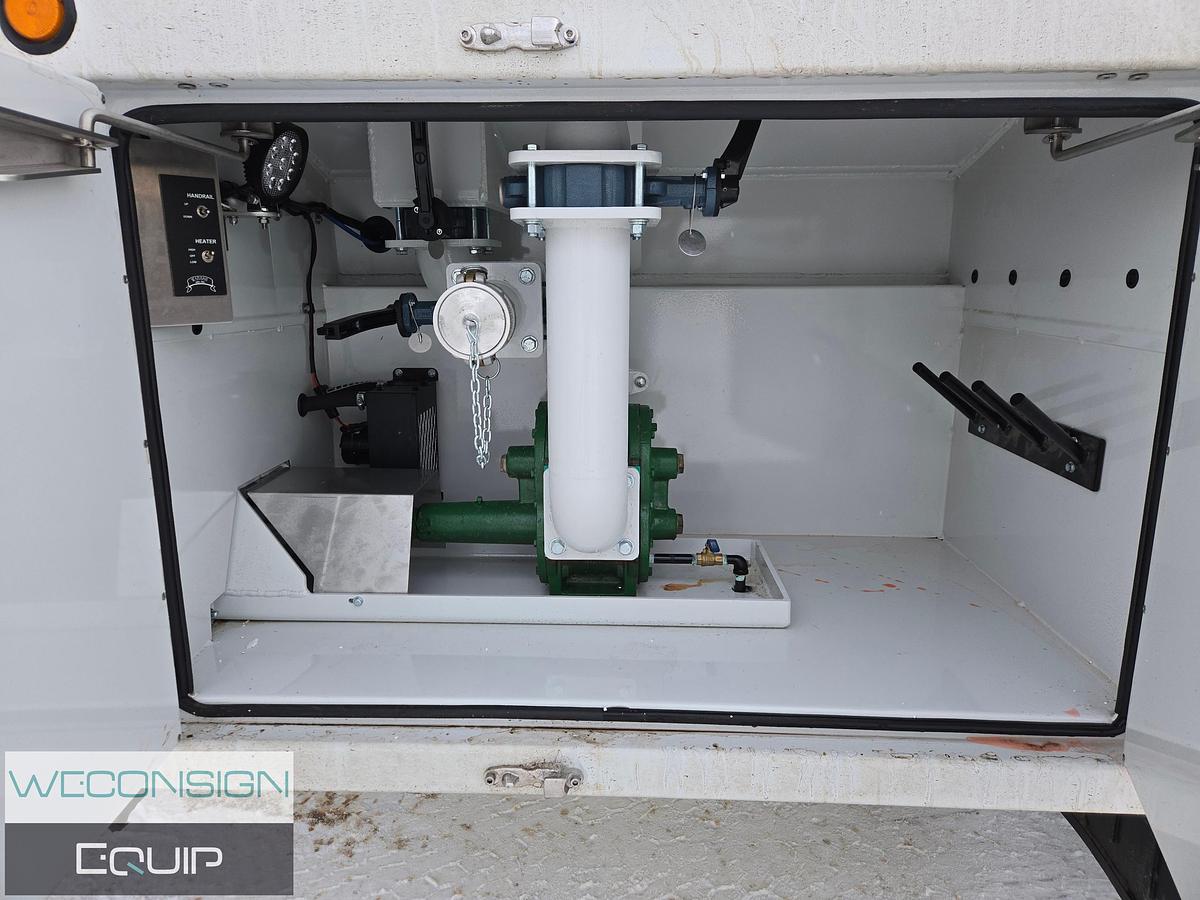 2025 Freightliner M2106 Water Truck