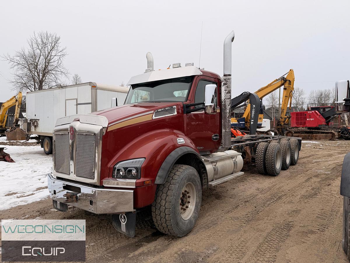 Used 2017 Kenworth T880