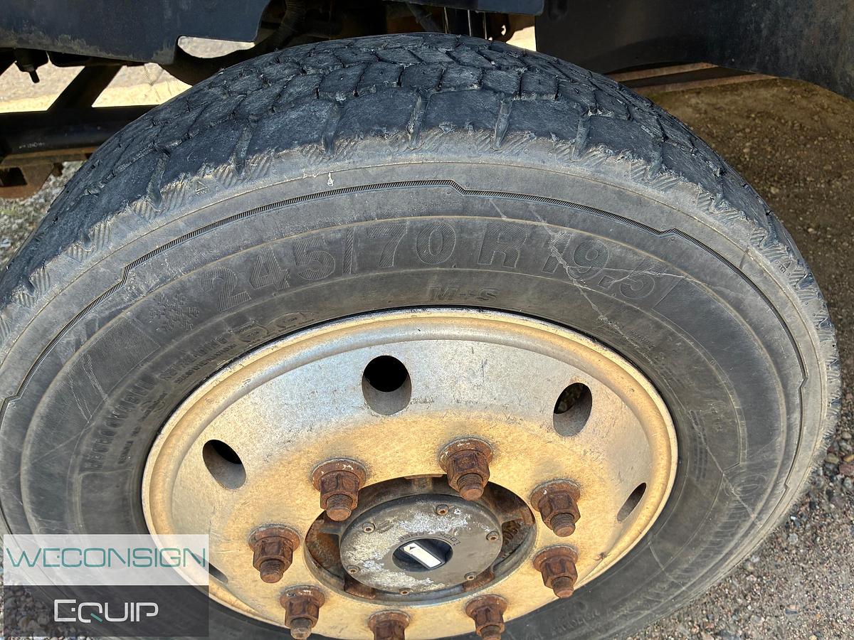 Used 2006 GMC 5500 Flat Bed Truck