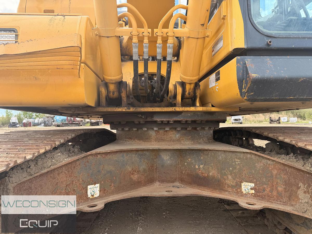 Used Komatsu PC170LC-11