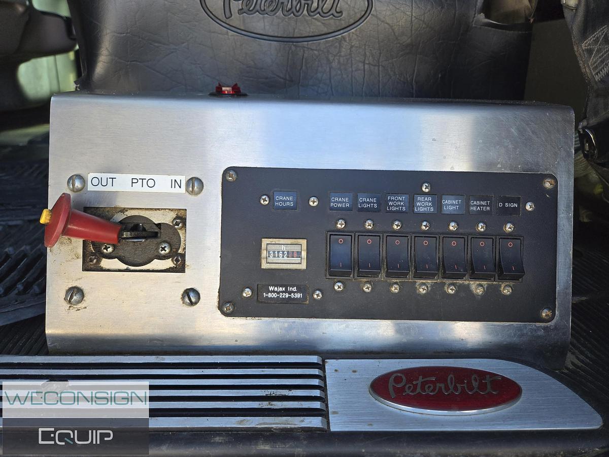 Used 2014 Peterbilt 367 Tan Tri 30 Ton Knuckle Boom Truck