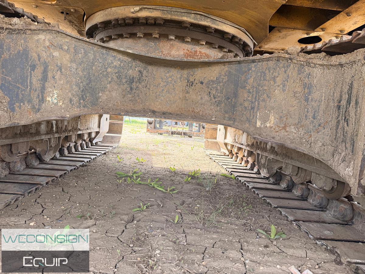Used Komatsu PC170LC-10 Excavator