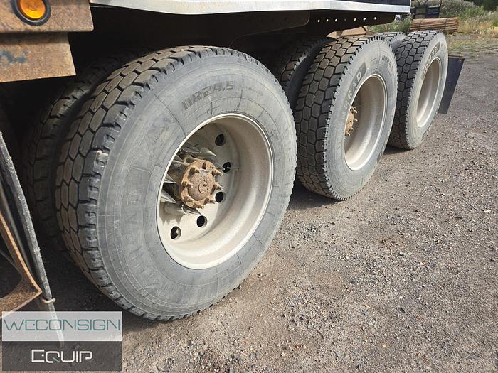 Used 2007 Peterbilt 378 Tri Drive Winch Truck
