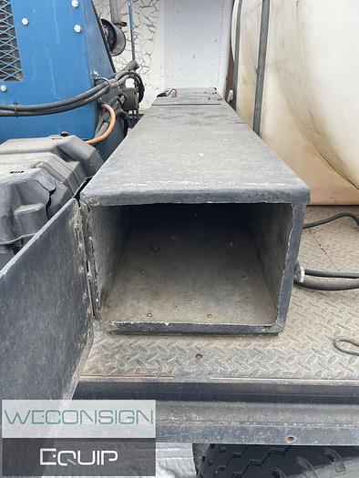 Used 2002 Nissan 2500 – Pavement Marking Vocational Truck