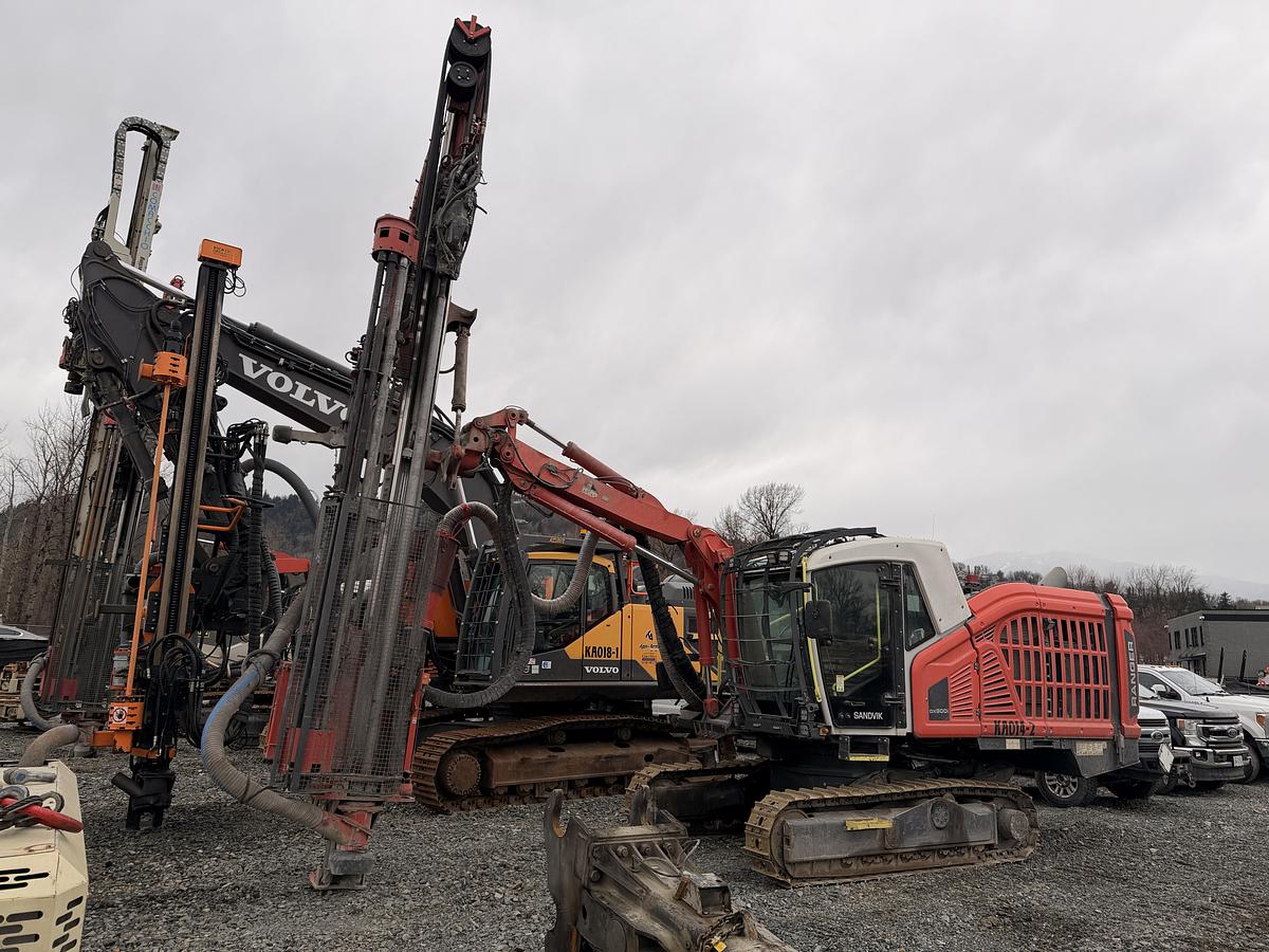 Used 2022 Sandvik DX900i T4 Crawler Mounted Drill