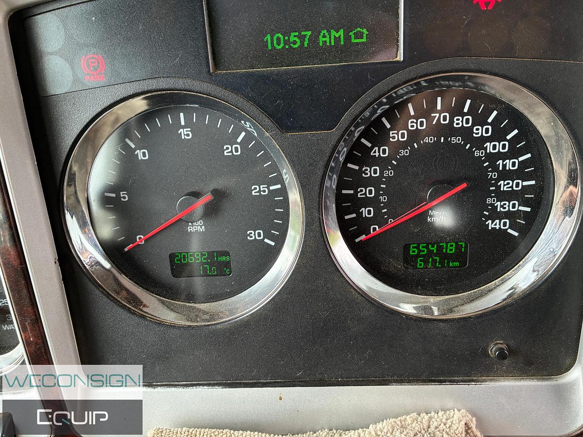 Used 2014 Kenworth C500 Winch Truck