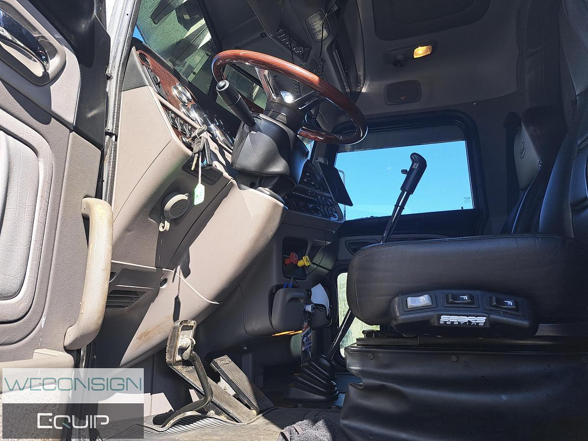 Used 2022 Peterbilt 389 Sleeper Truck Tractor