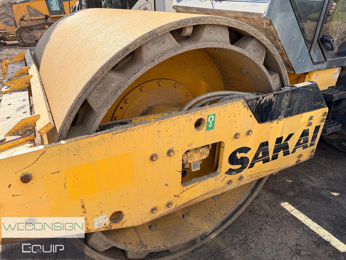 Used 2014 Sakai SV540T 84" Compactor