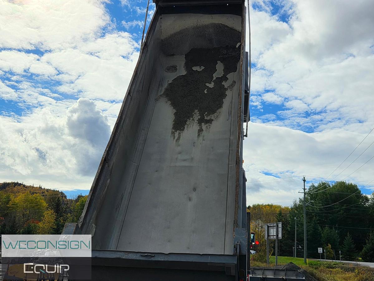 Used 2022 BWS Tandem End Dump Trailer