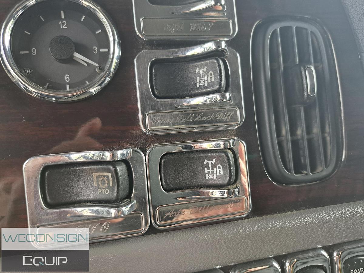 Used 2022 Peterbilt 389