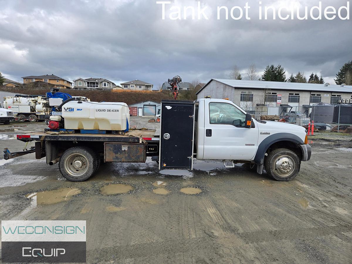 Used 2006 Ford F450 XL Flat Deck Knuckle Boom Truck
