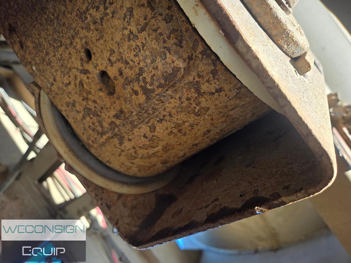 Used 2012 Polar 42 Cube