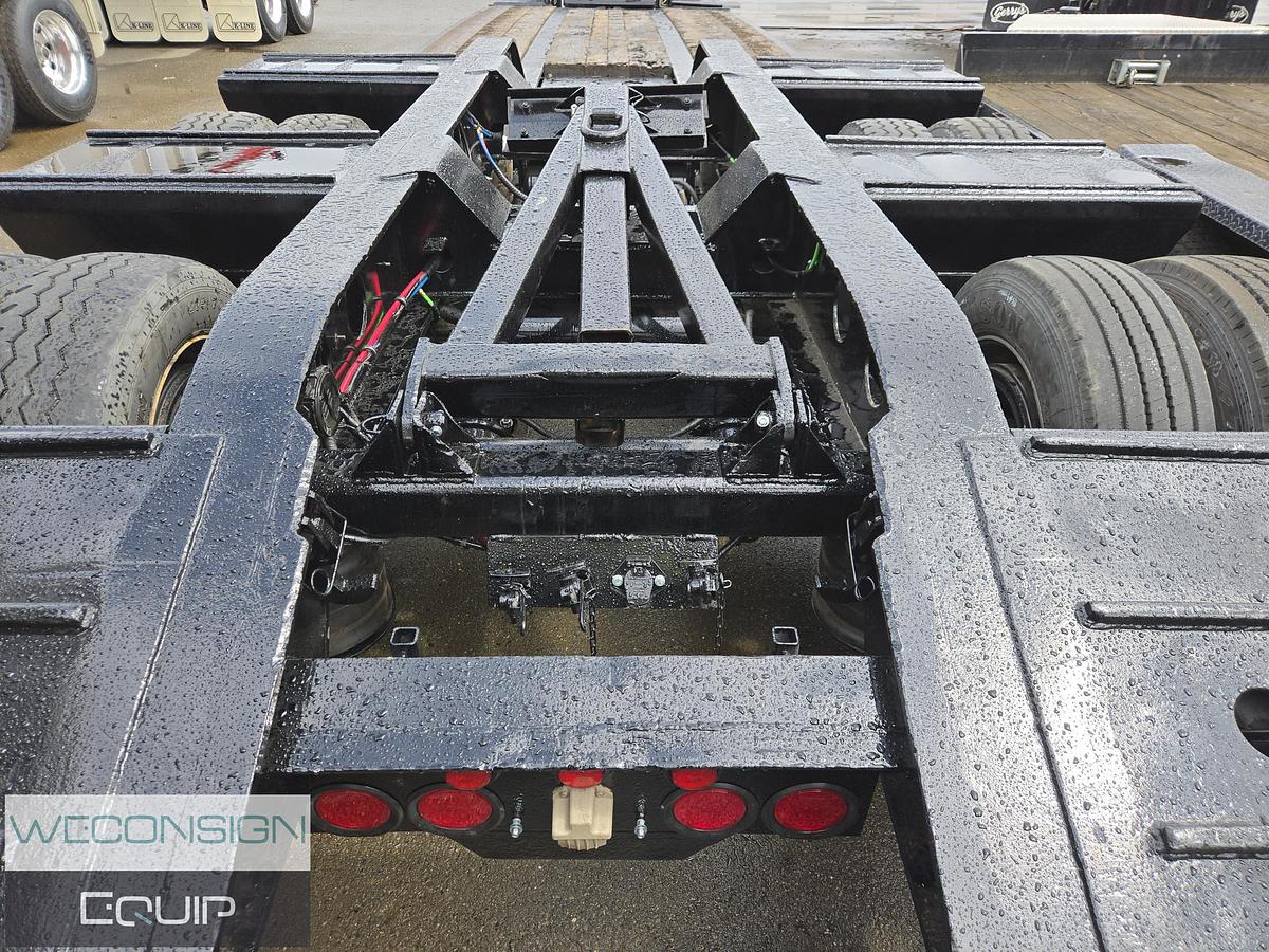 Used 2005 K-Line 60 Ton Lowbed Trailer and Jump Jeep