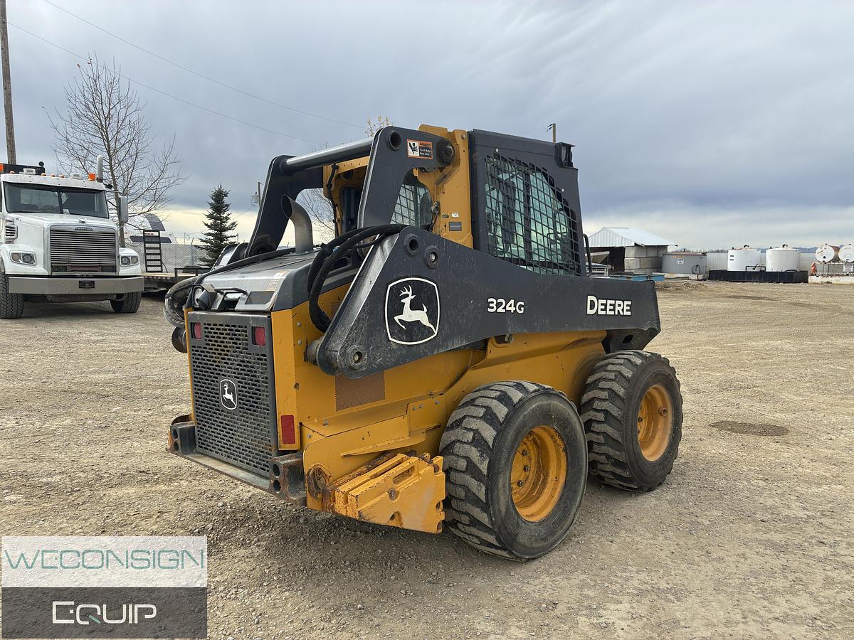 Used John Deere 324G Skid Steer