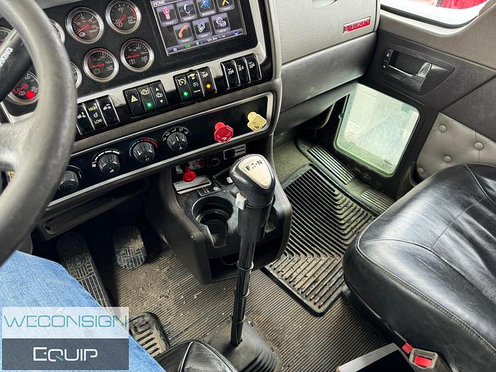 Used 2013 Kenworth  C500 Boom/Crane Truck