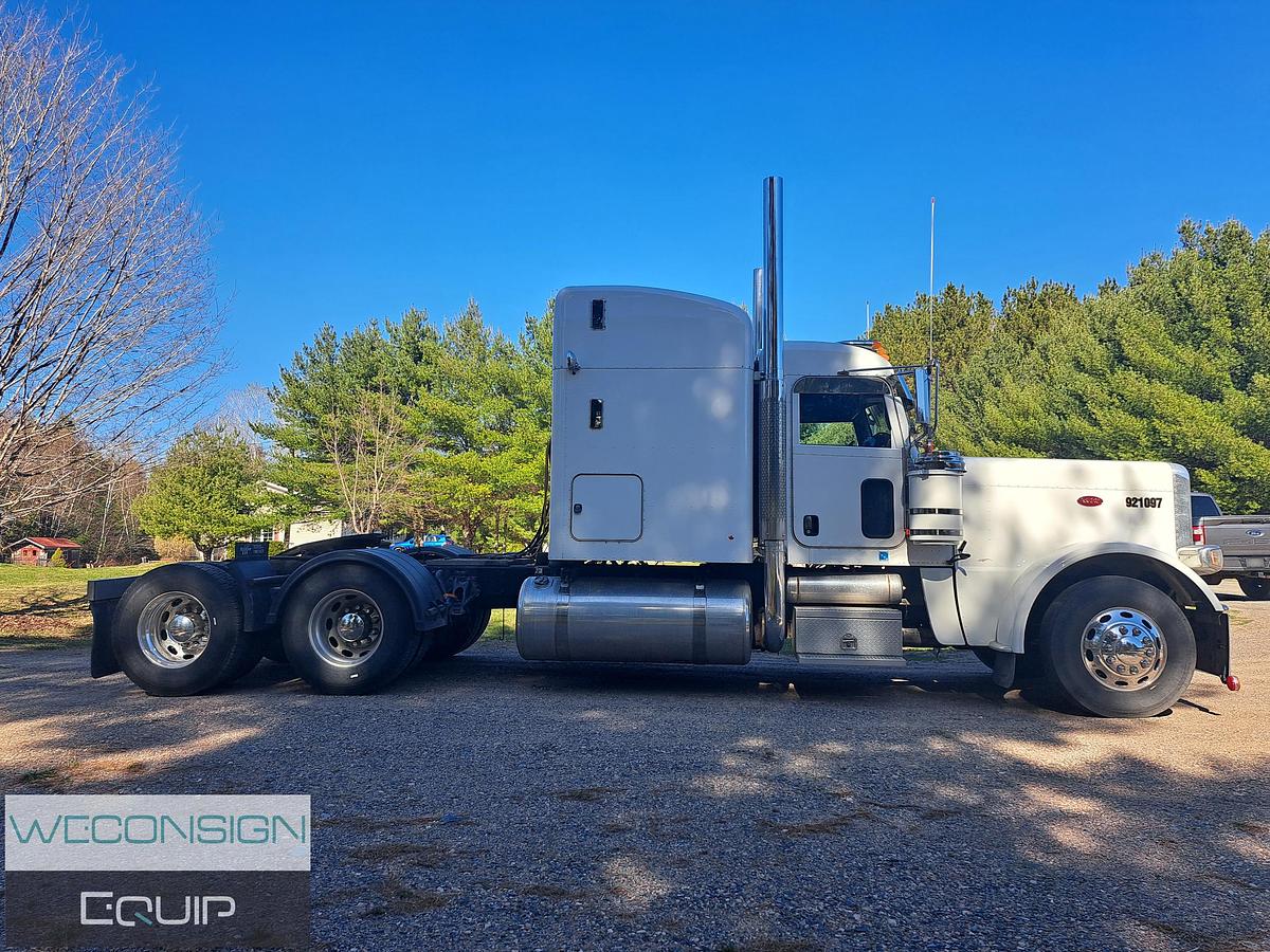 Used 2021 Peterbilt 389