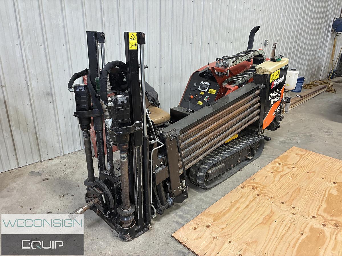 Used 2022 Ditch Witch JT5